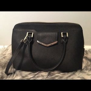 Authentic Black Leather Calvin Klein Purse